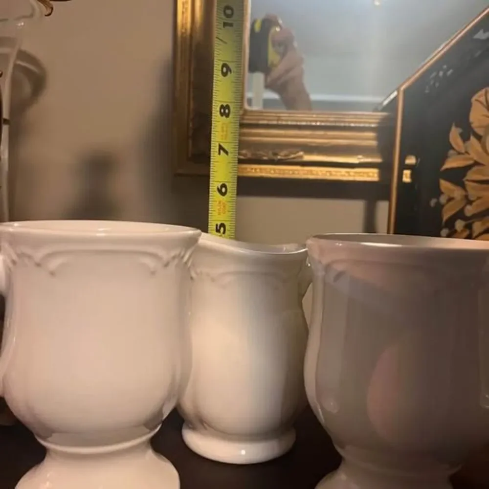 Vintage Farmhouse Cottage Core Pfaltzgraff Gazebo Stoneware White Mugs & Creamer